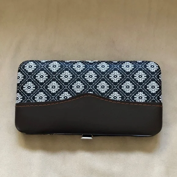 - Manicure Set - Picture 11 of 11